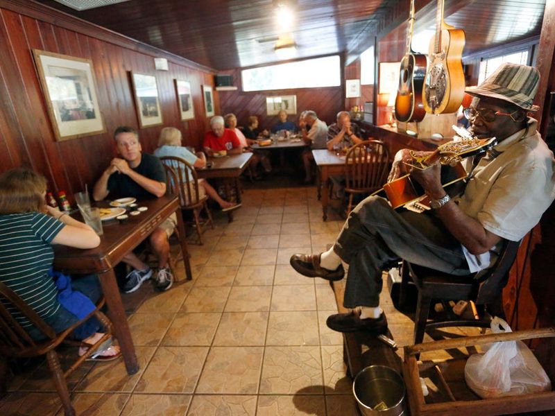 The Yearling Restaurant, Cross Creek