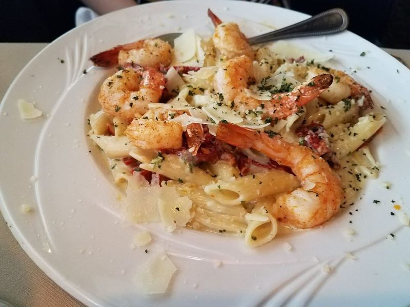  Fettuccine Alfredo