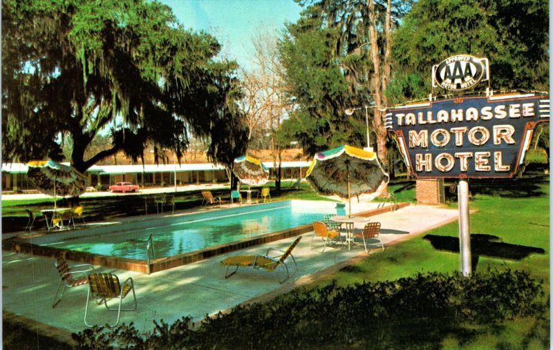 Staying At Kitschy Roadside Motels