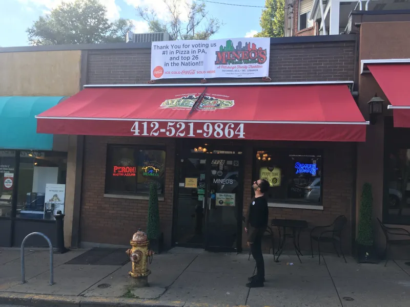 Mineo’s Pizza House