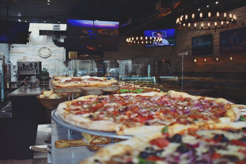 Due Amici Pizza & Pasta Bar