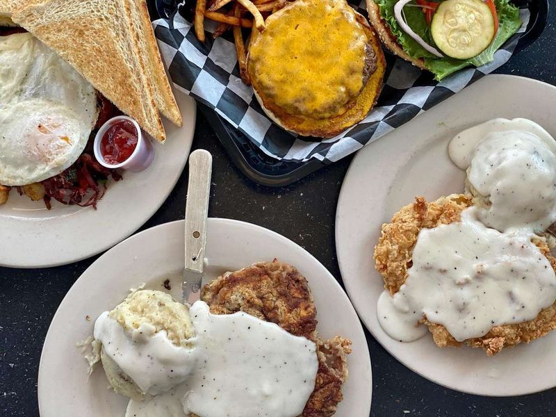 Monument Cafe: Georgetown's Historic Pie Institution