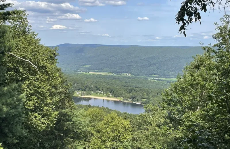 Cowans Gap State Park: Secluded Lake in the Appalachian Foothills
