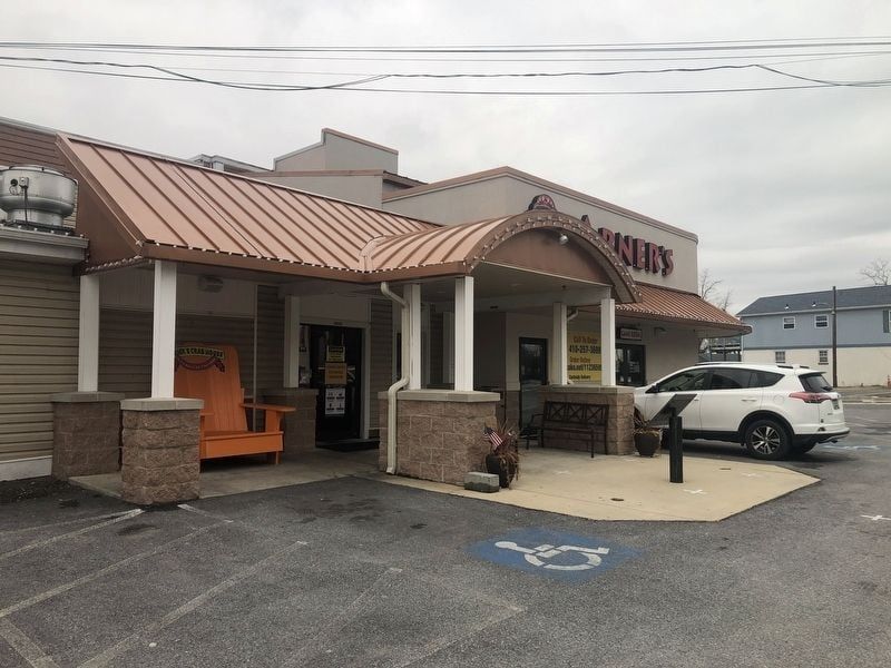 Legendary Crab Cakes Worth The Journey
