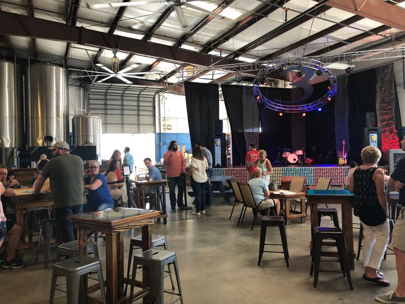 3 Daughters Brewing
