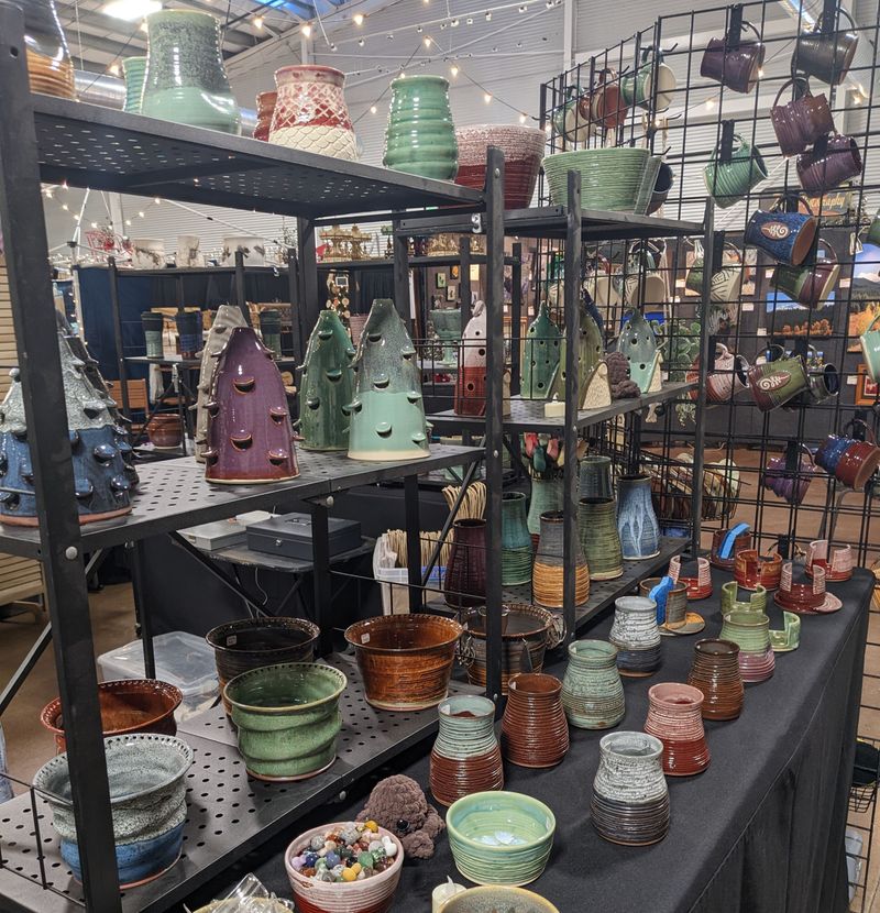 Lyons Holiday Artisan Market (Lyons)