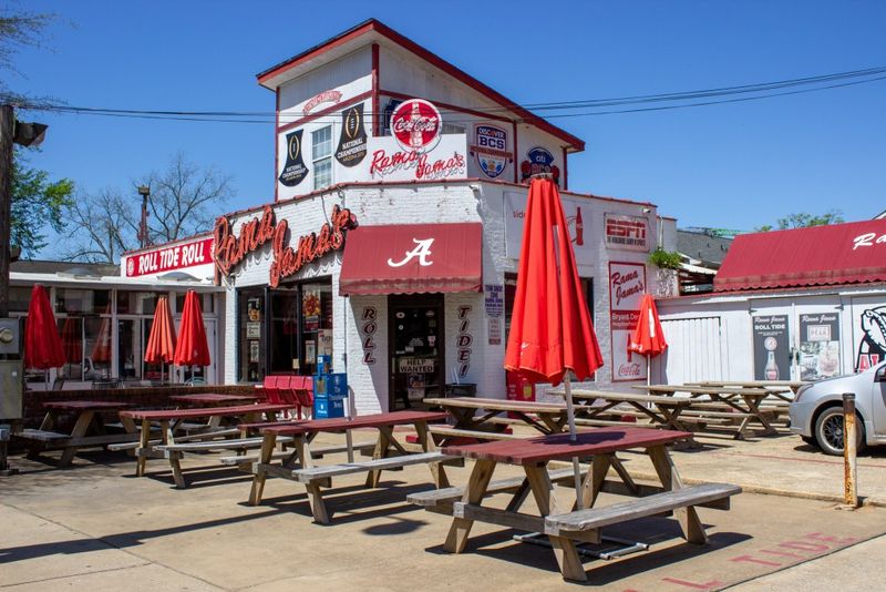 Rama Jama's: Crimson Tide Tradition Near Bryant-Denny Stadium