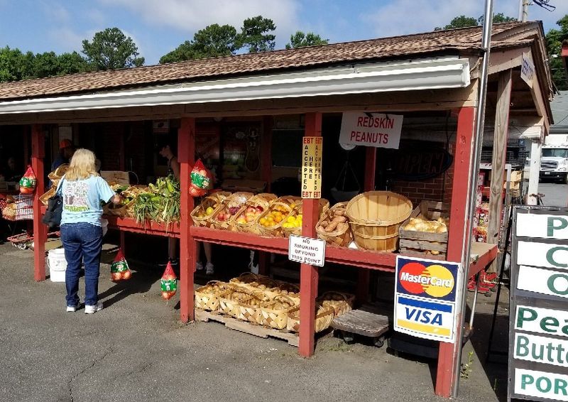 Savannah Farmers Market - Coastal Culinary Heritage