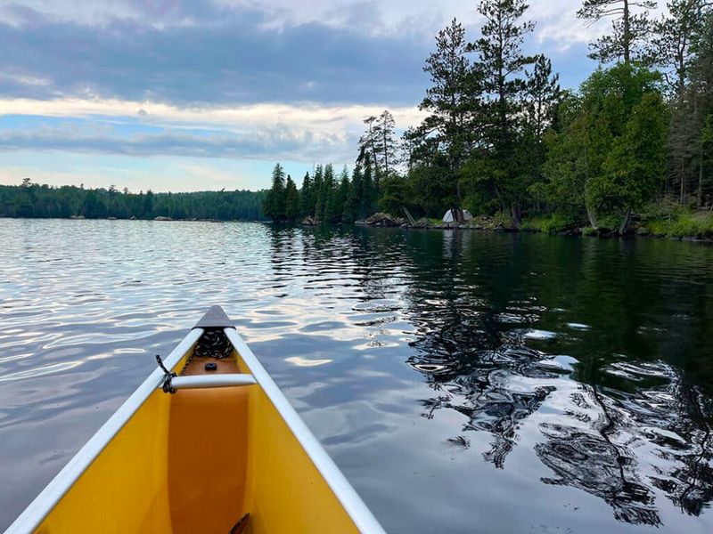 Loon Lake: Secluded Sanctuary