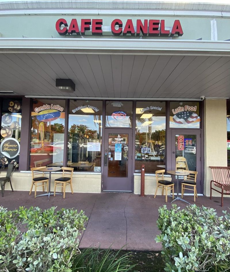 Café Canela: Sunrise's Venezuelan-Mexican Fusion Haven