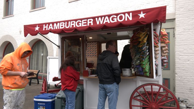 Hamburger Wagon: Skillet-Fried Time Travel
