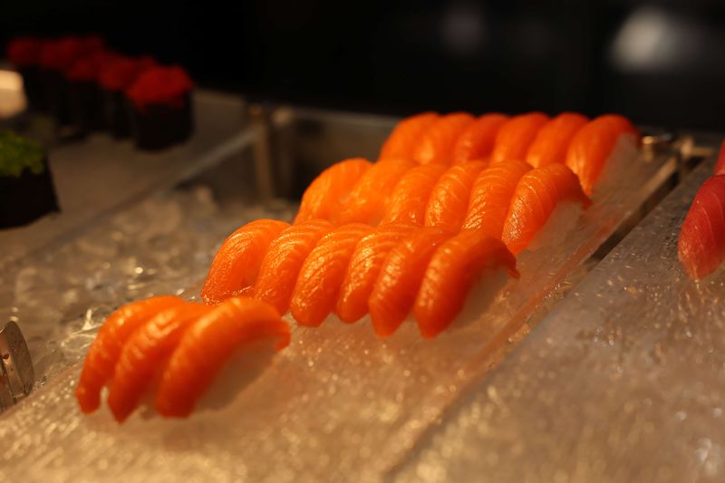 Fuji Japanese Buffet: Sushi Paradise in Madison Heights