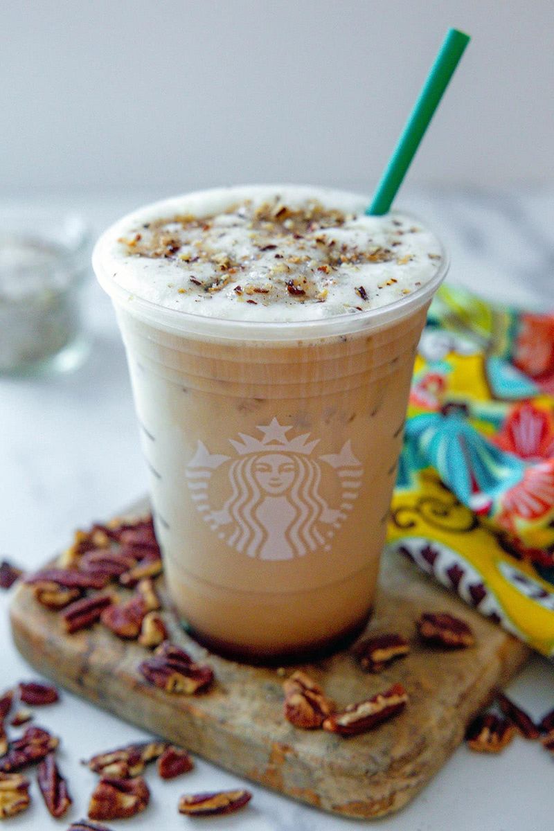 Pecan Crunch Oatmilk Latte