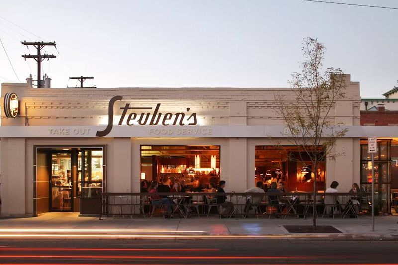 Steubens Uptown – Nostalgic American Classics Reimagined