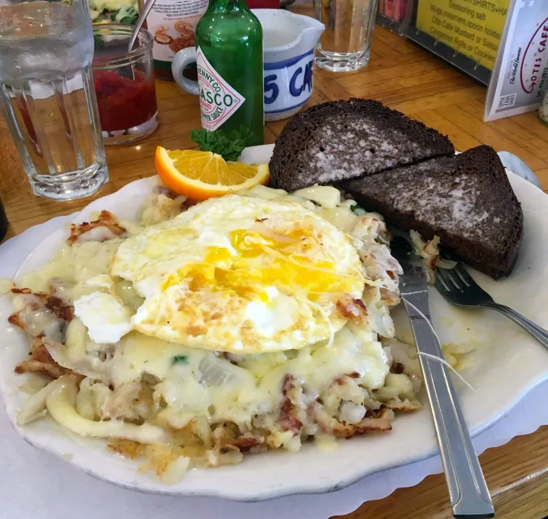 Otis Cafe: Lincoln City's Tiny Breakfast Legend