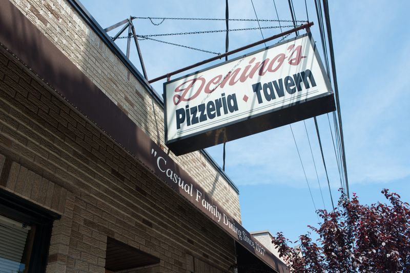 Denino's: Staten Island's Pizza Haven