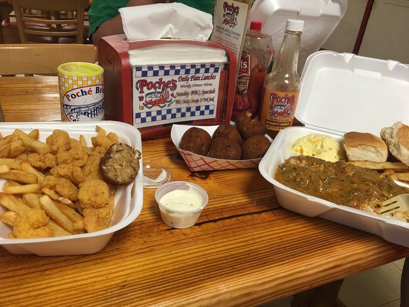 Poche's Market, Restaurant And Smokehouse 