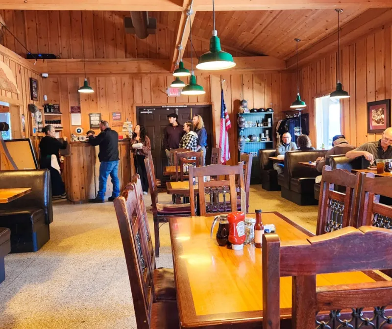 Rainbow Oaks Restaurant – Fallbrook