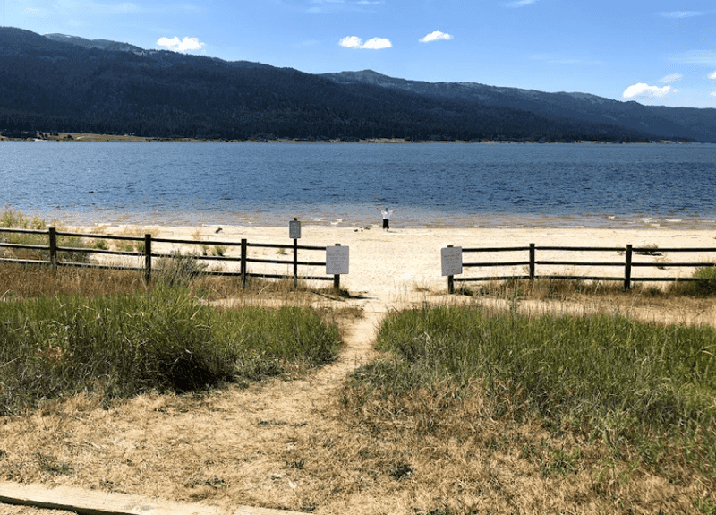Cascade: Quiet Retreat by the Lake with Family Activities