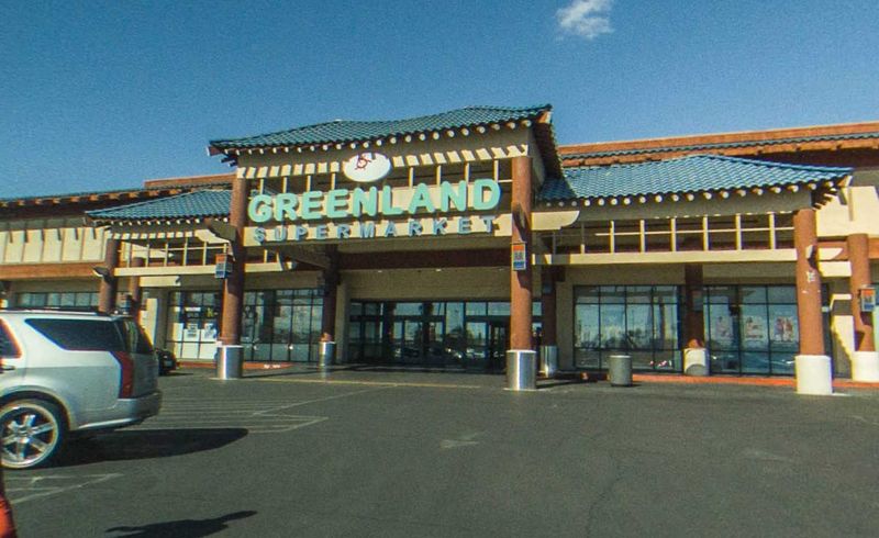 Greenland Supermarket: Chinatown's Hidden Treasure