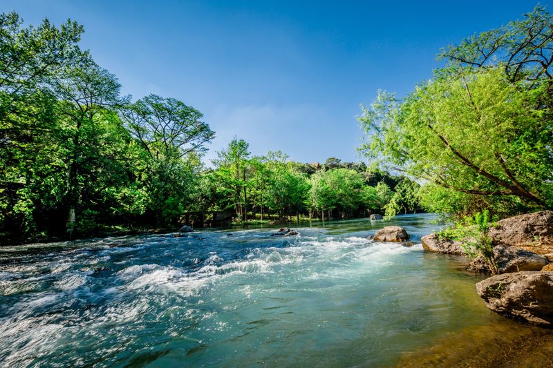 Lake Wood: Guadalupe River's Hidden Stretch
