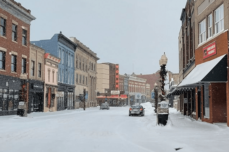 Cozy Small Towns with Genuine Yooper Hospitality