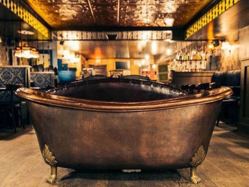 Bathtub Gin's Prohibition Charm