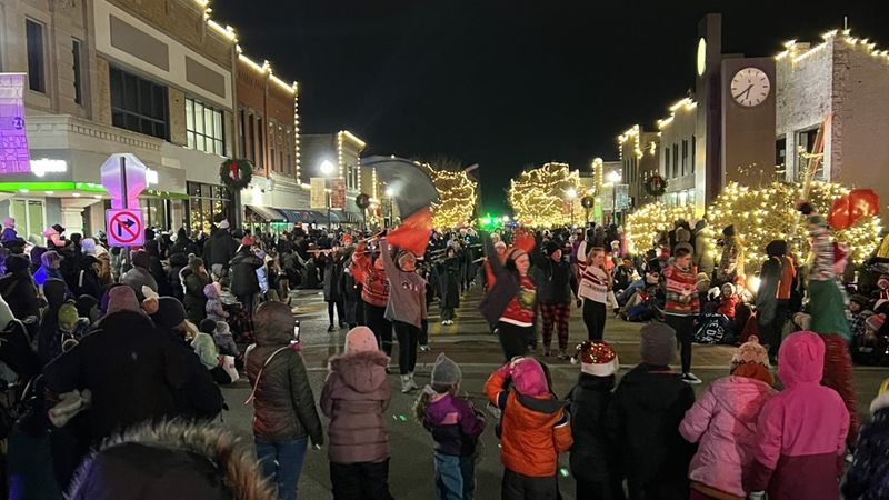 Zeeland's Magical Christmas Parade