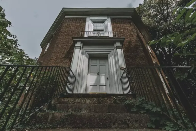 Octagon Hall in Franklin