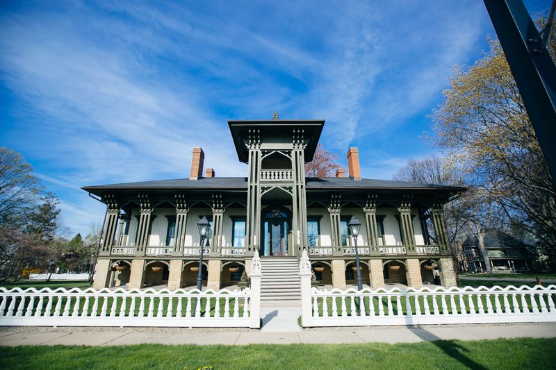 Marshall: A Living Museum Of Victorian Splendor