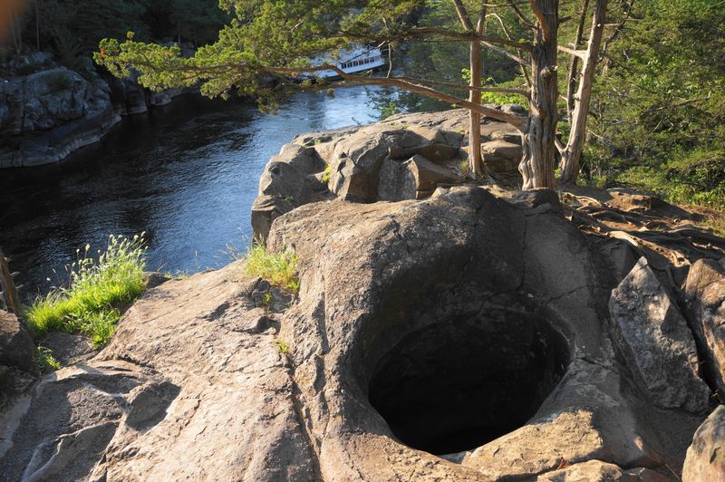 Ancient Wonders At Interstate State Park