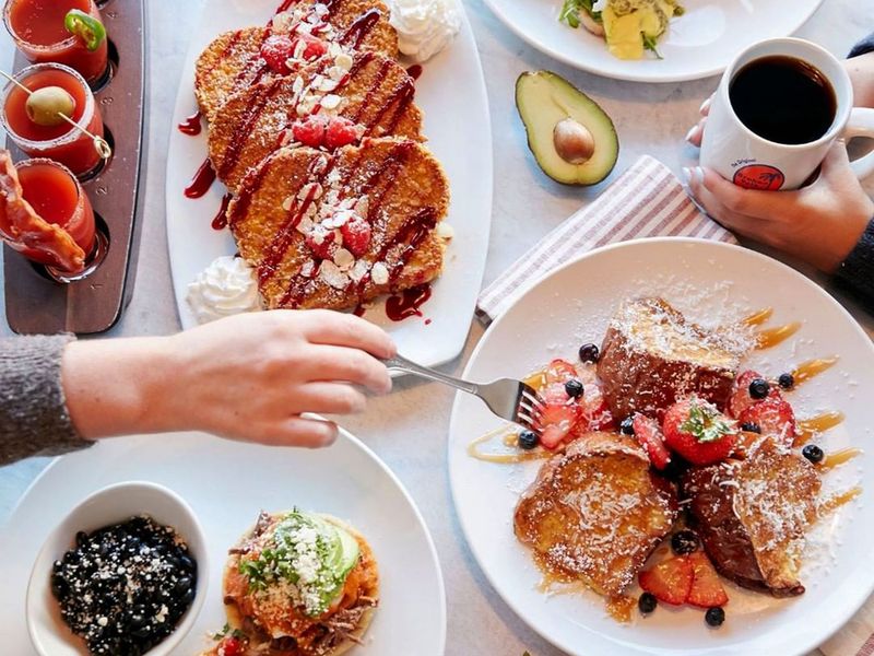 Broken Yolk Cafe