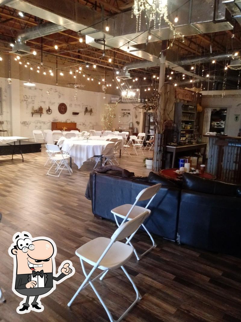 Tall Firs Cafe and Events: Springfield's Woodland Escape
