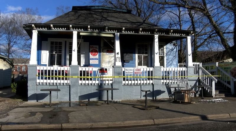 Mrs. B's Home Cooking - Montgomery's Soul Food Sanctuary