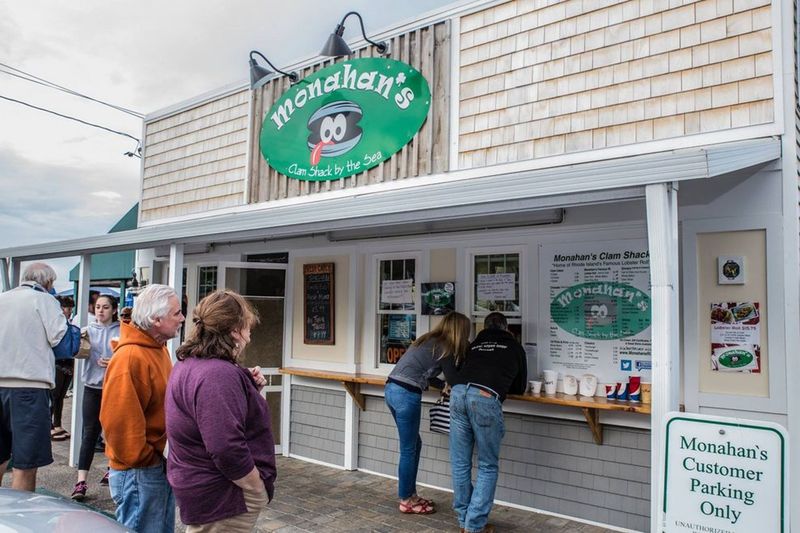 Monahan's Clam Shack: Harbor-Side Happiness In A Paper Basket