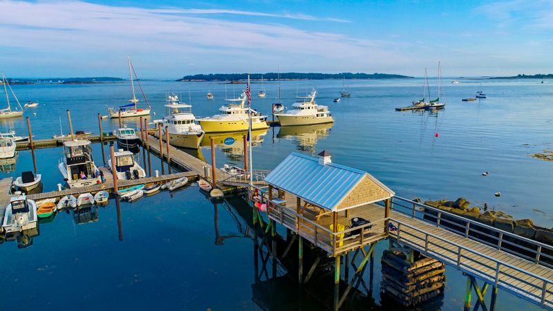 Dolphin Marina & Restaurant in Harpswell