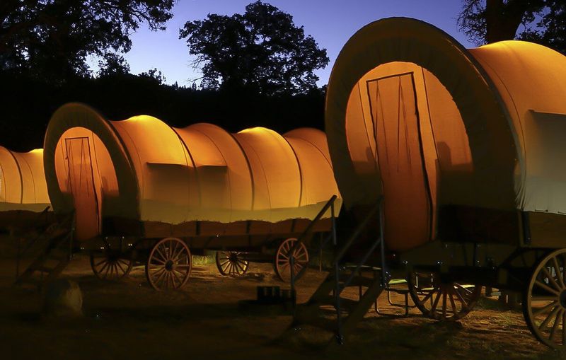 Yosemite Pines RV Resort: Gold Rush Wagons and Retro Cabins
