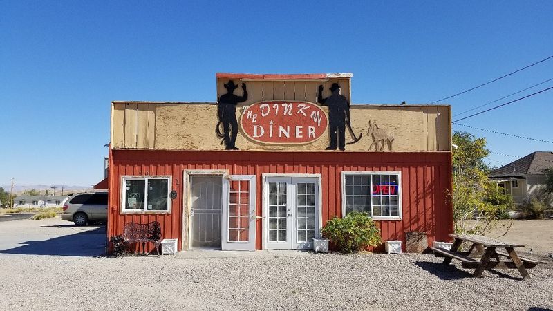 The Dinky Diner – Eureka's Ironically Named Steak Haven