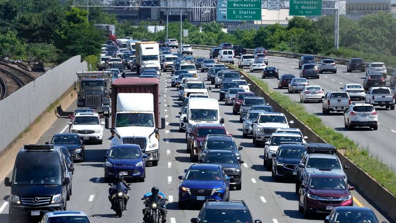 Traffic Gridlock Even During Off-Season