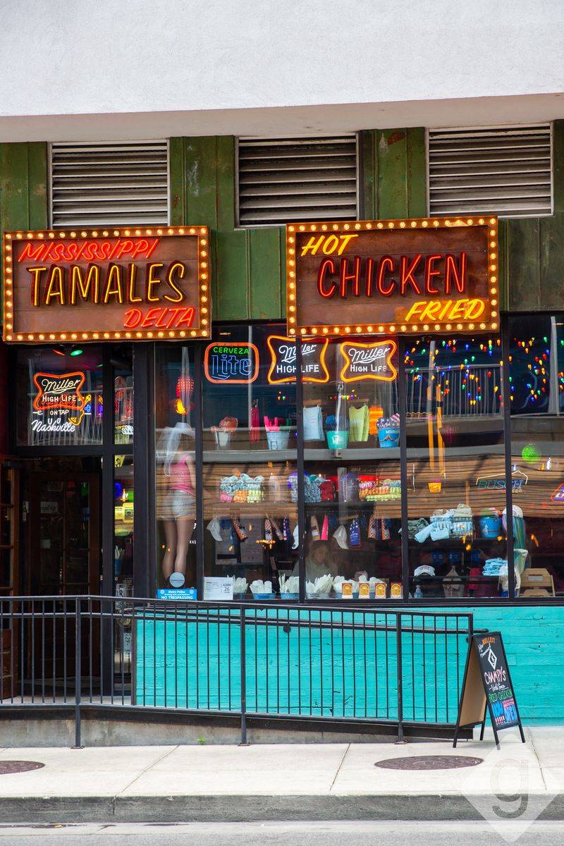 Champy's World Famous Fried Chicken in Chattanooga: A Local Staple