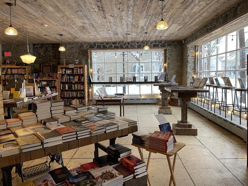 Rough Draft Bar & Books