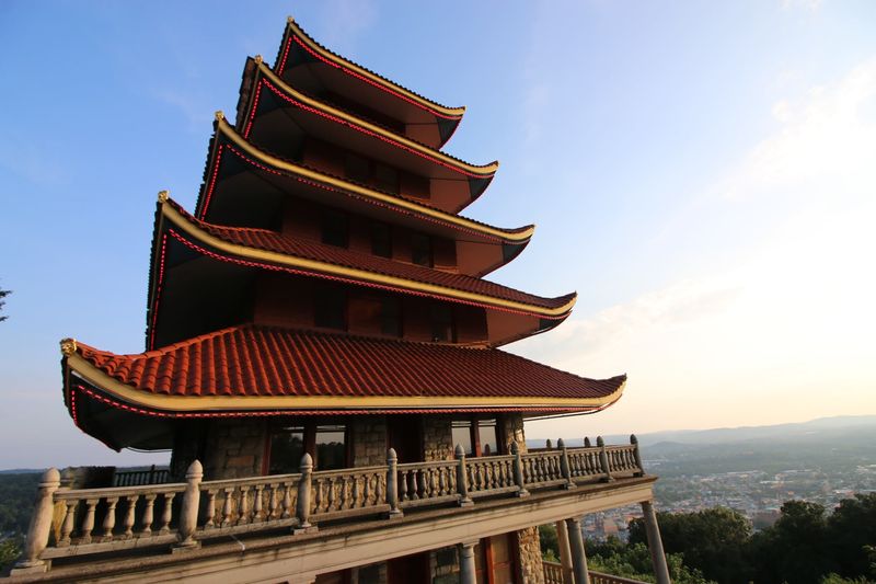 The Reading Pagoda, Reading