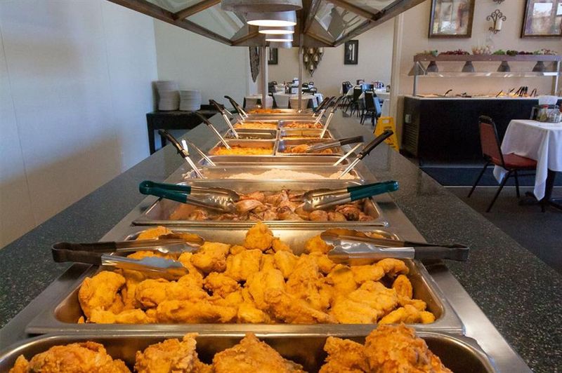 Martha's Place Buffet: Montgomery's Soul Food Celebration