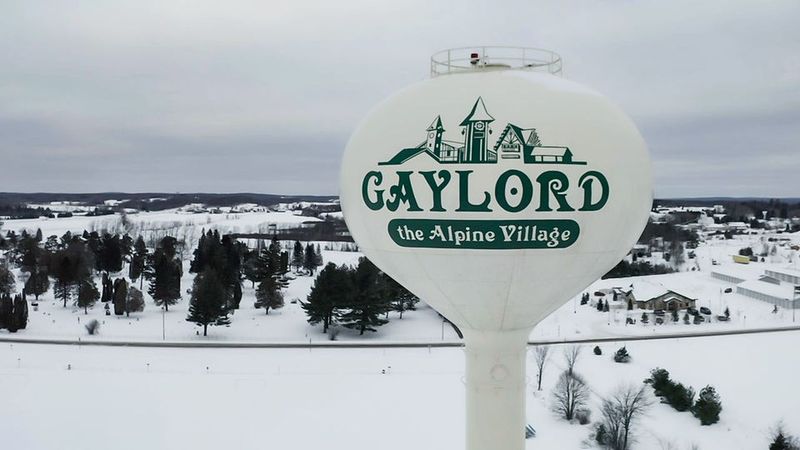 Gaylord: Northern Lower Peninsula's Snow Belt Center