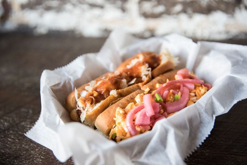 Hot Diggity Dogs & Shakes - Bunnell's Roadside Retreat