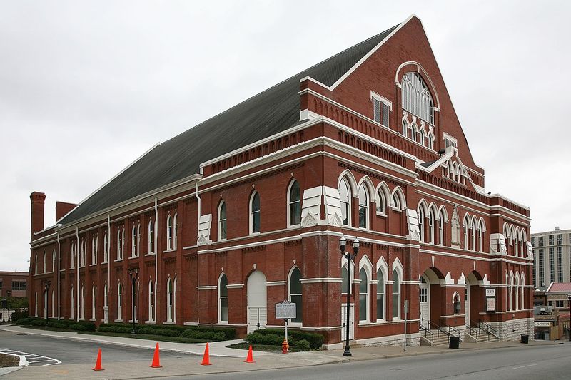 Downtown's Classic Nashville Institutions