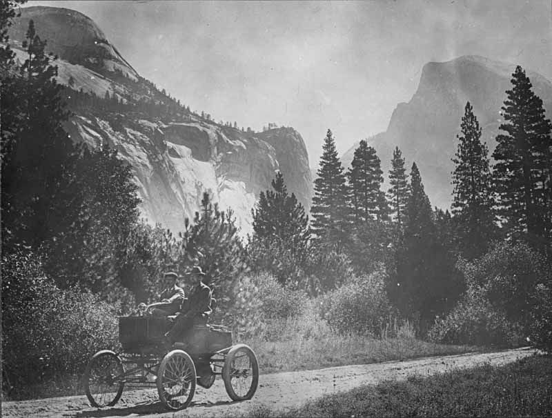 Yosemite National Park Visitors in Early 20th-Century Images
