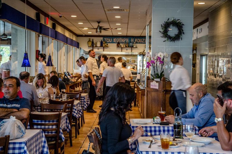 Greek Islands Taverna: Fort Lauderdale's Authentic Haven