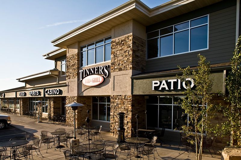 Tinner's Public House 