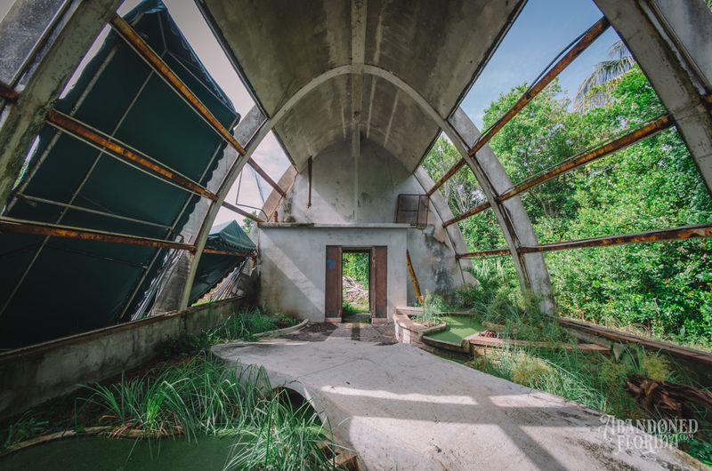 Crandon Park Zoo Ruins